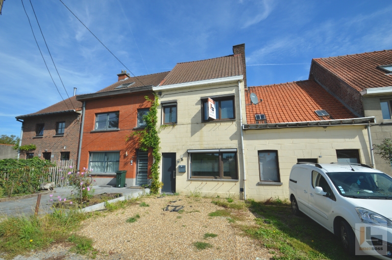 Rustig gelegen tweegevelwoning met leuk, groen verzicht - foto 1