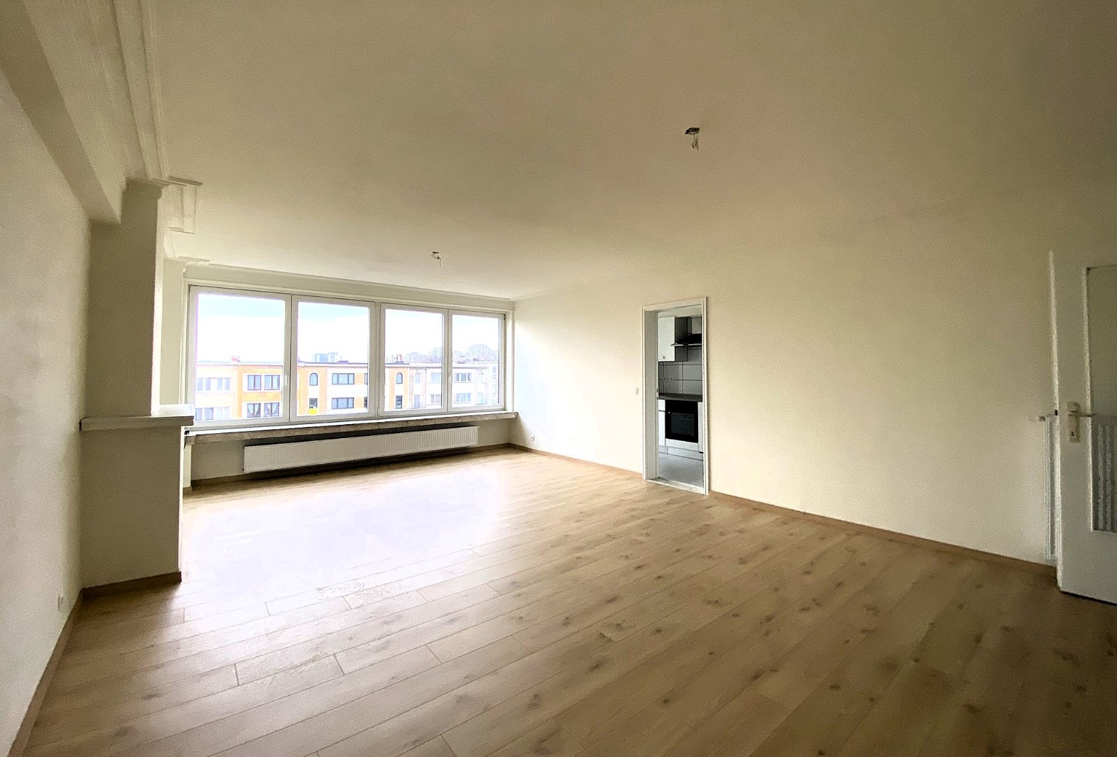 Recent gerenoveerd appartement met terras! - foto 5