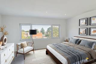 Van Peborghlei 58 - Mortsel Instapklare woning (189m²) met 4 slaapkamers, 2 badkamers en buitenruimte (16 m²) in Mortsel. In de Van Peborghlei geniet...