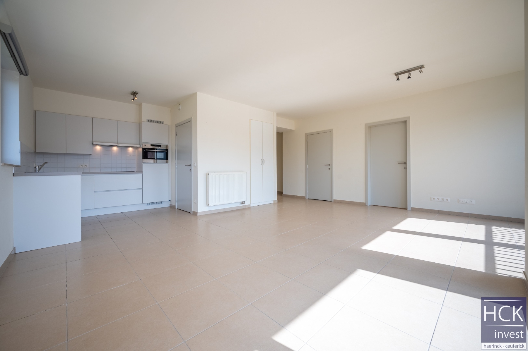 KRUISHOUTEM - Instapklaar 1-SLPK. appartement met terras én carport - foto 4