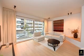 Modern furnished 2-bedroom apartment on Leopoldlaan.This apartment features a spacious living area, two bedrooms, a bathroom equipped with both a...