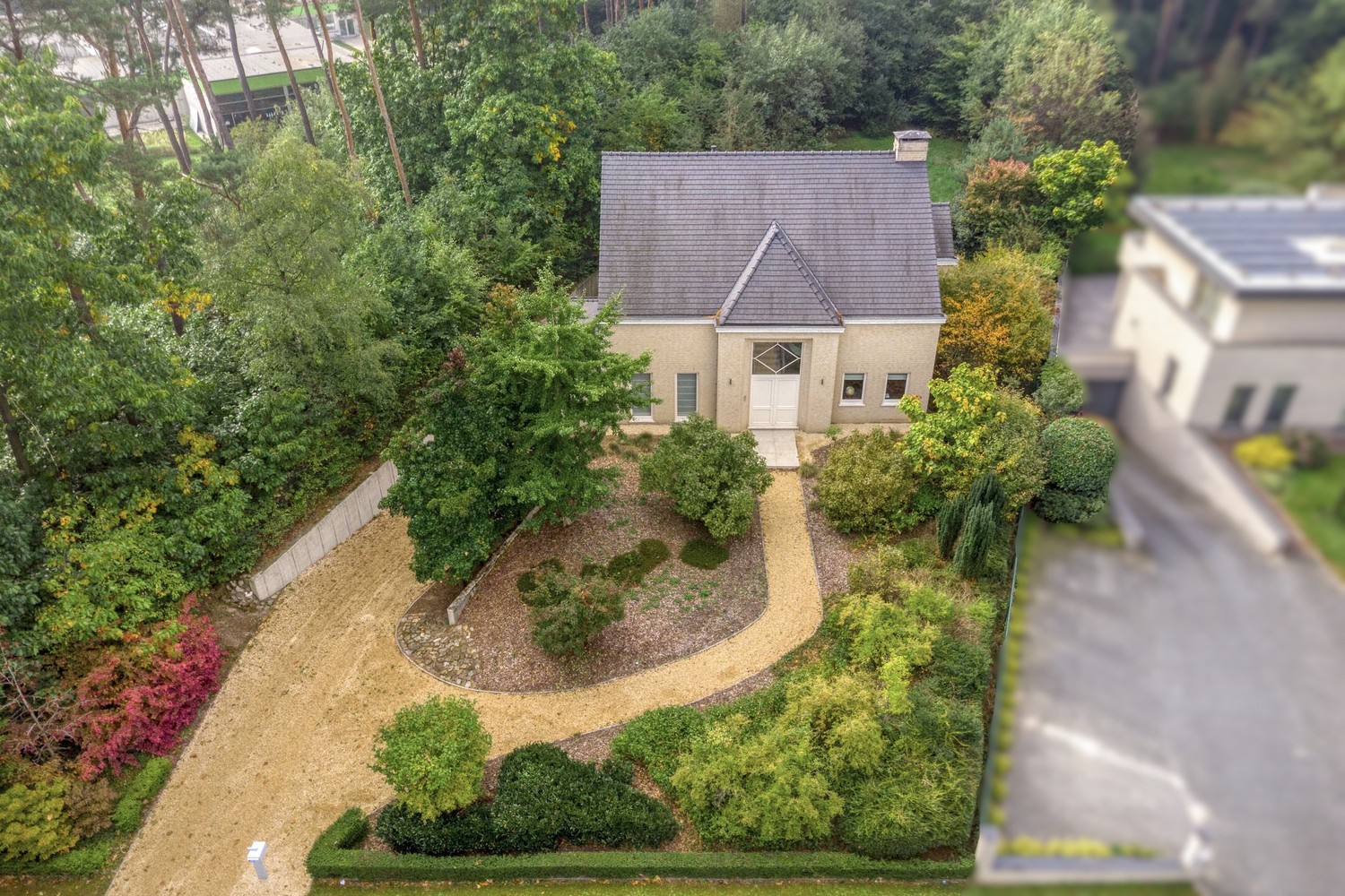 Ruimtelijk én zorgeloos wonen in een groene omgeving nabij het centrum van Maasmechelen - foto 1