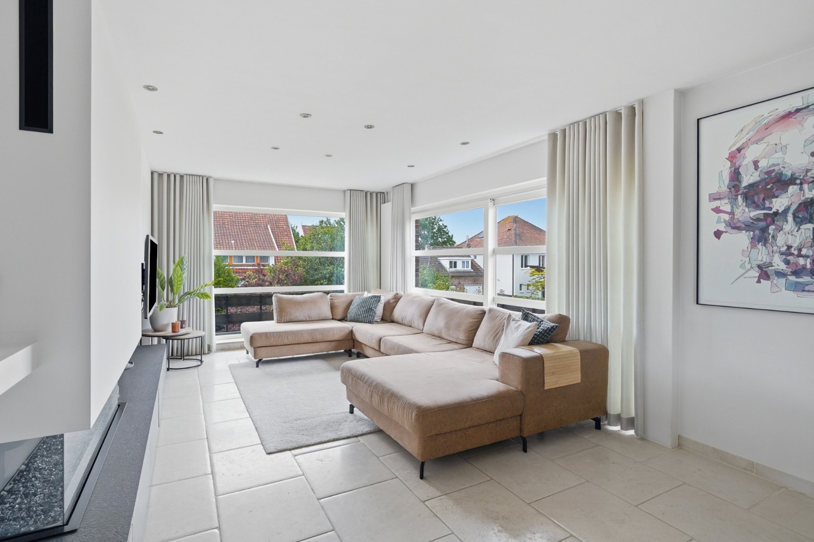 Duplex-appartement van 165 m² met garage, carport en zonnig terras in de Vicognewijk - foto 2