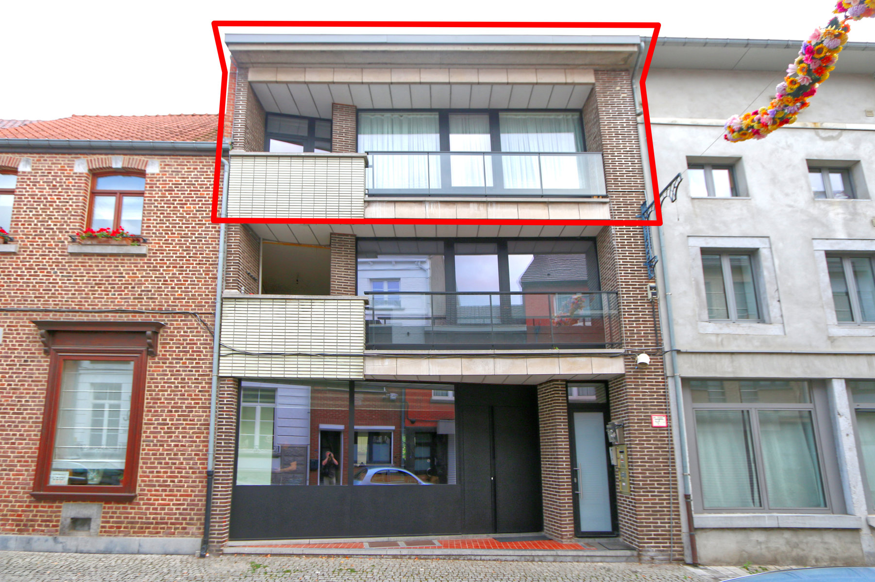 Apartment for sale in Tongeren with 3 bedrooms - photo 1
