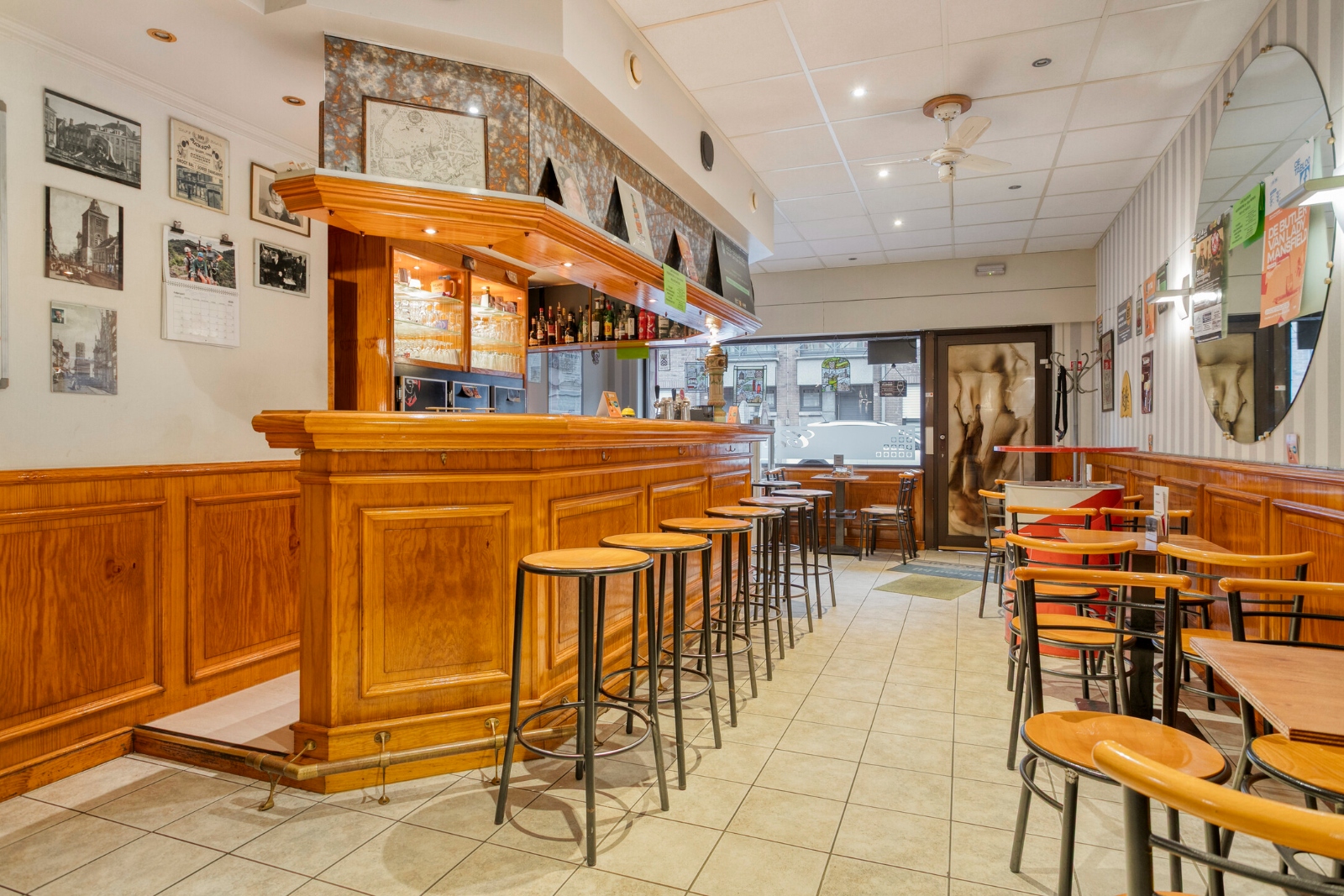 Authentiek historisch café met duplex appartement te koop in Menen - foto 4