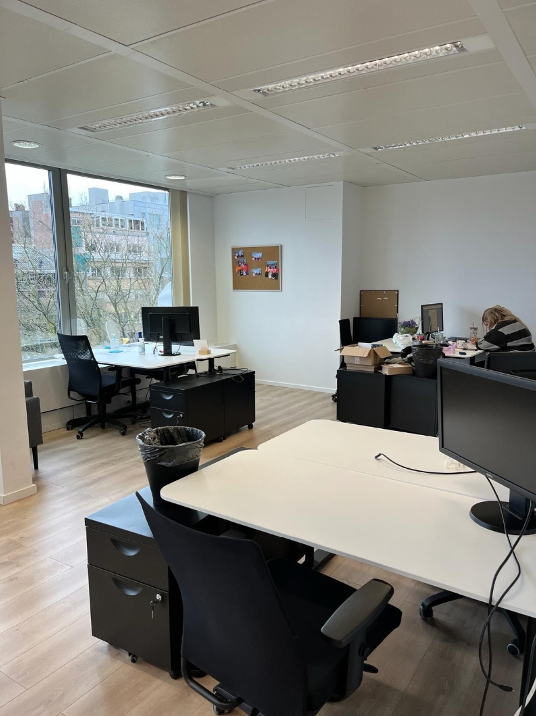 Kantoren te huur tussen 206 m² en 444 m². - foto 3