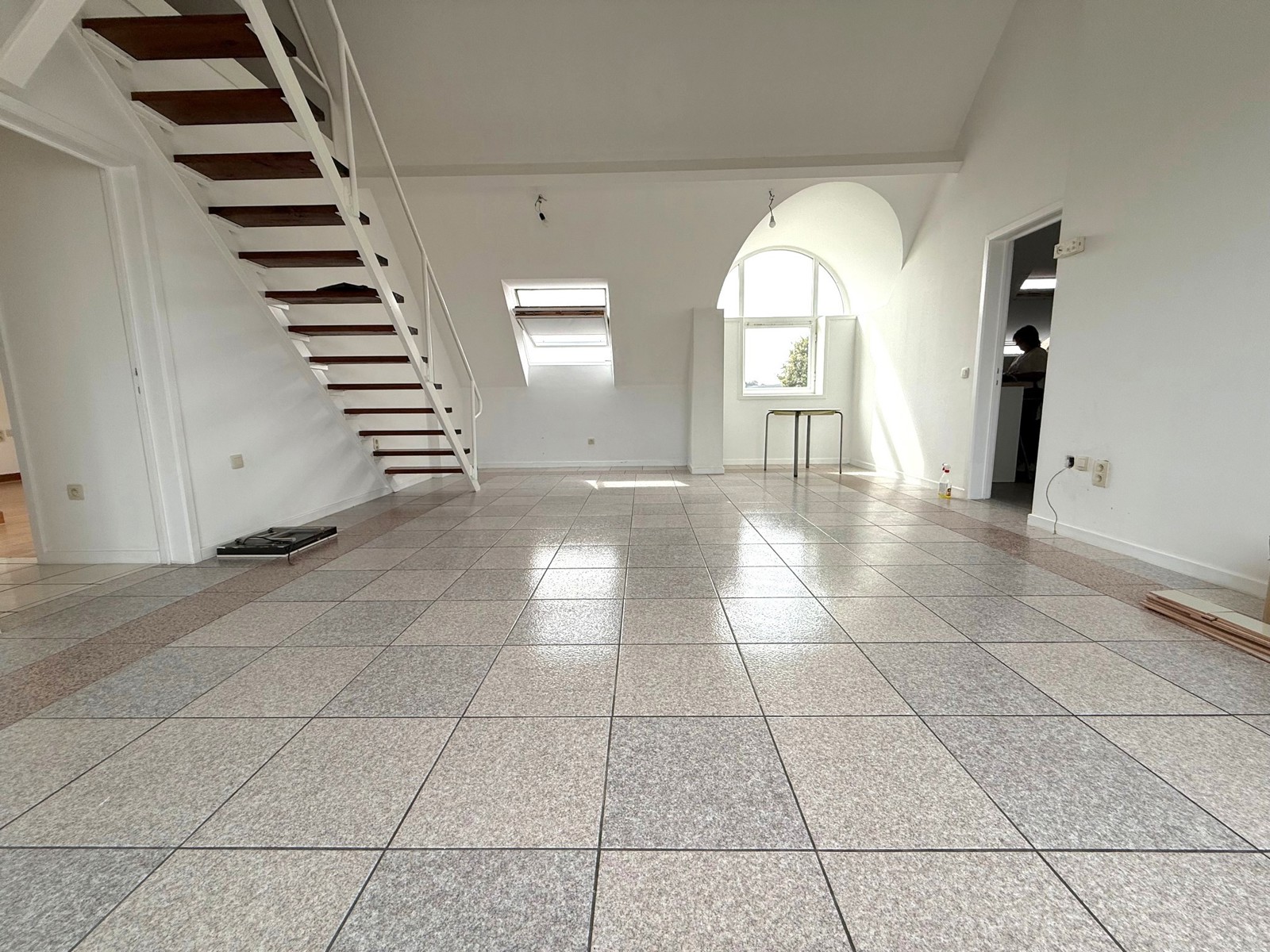 Dakappartement met 2 slaapkamers. - foto 4