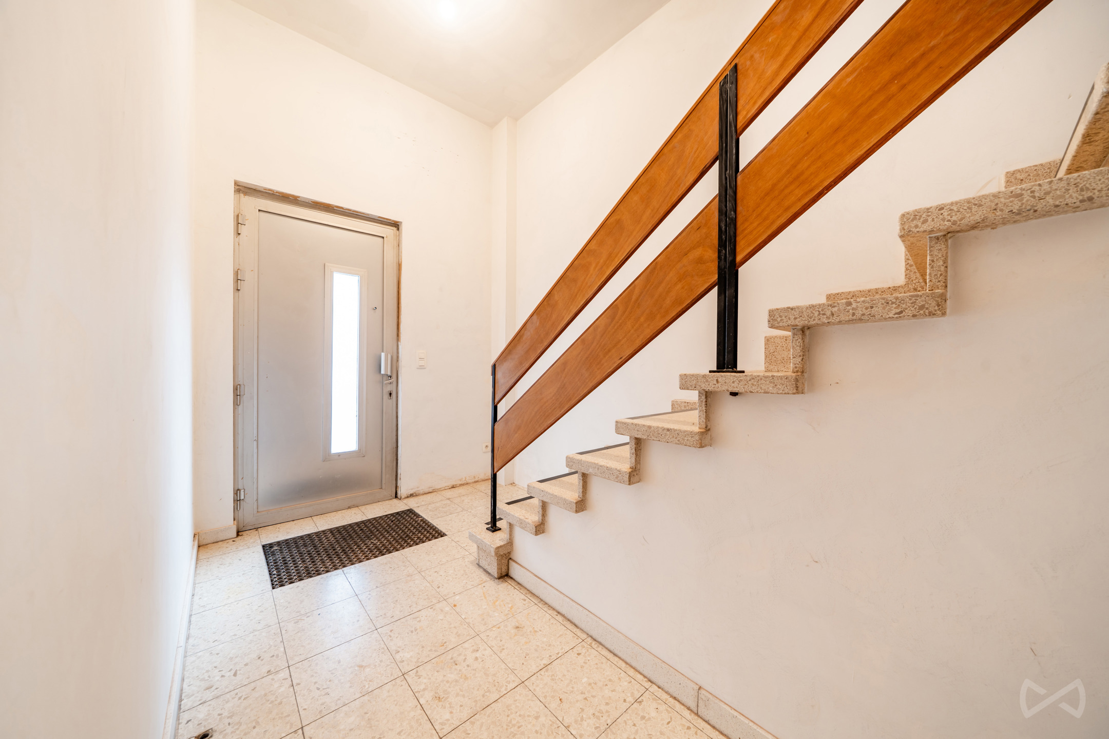 Huis te koop in Orp-Jauche met 5 slaapkamers - foto 4