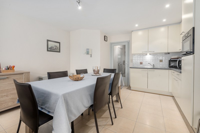 ZONGERICHT 2 SLAAPKAMERAPPARTEMENT OP 100 M VAN DE ZEEDIJK - foto 4