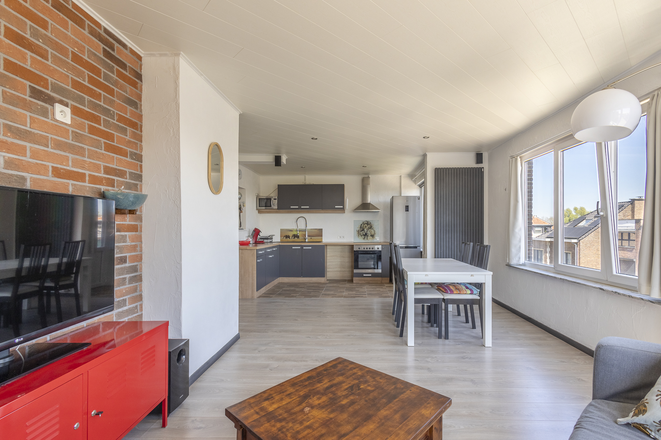 Instapklaar appartement met 2 slpks en garage te Dilbeek - foto 5