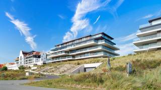 Exclusief Hoekappartement – Residentie De Blanke Top, CadzandIntroductieIn het hart van het stijlvolle Cadzand vind je dit uitzonderlijke...