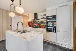 !! Nieuwe voorwaarden !! Op zoek naar een moderne, energiezuinige woning waar je zo kan intrekken? Dan is deze recente (bouwjaar 2020) en goed...