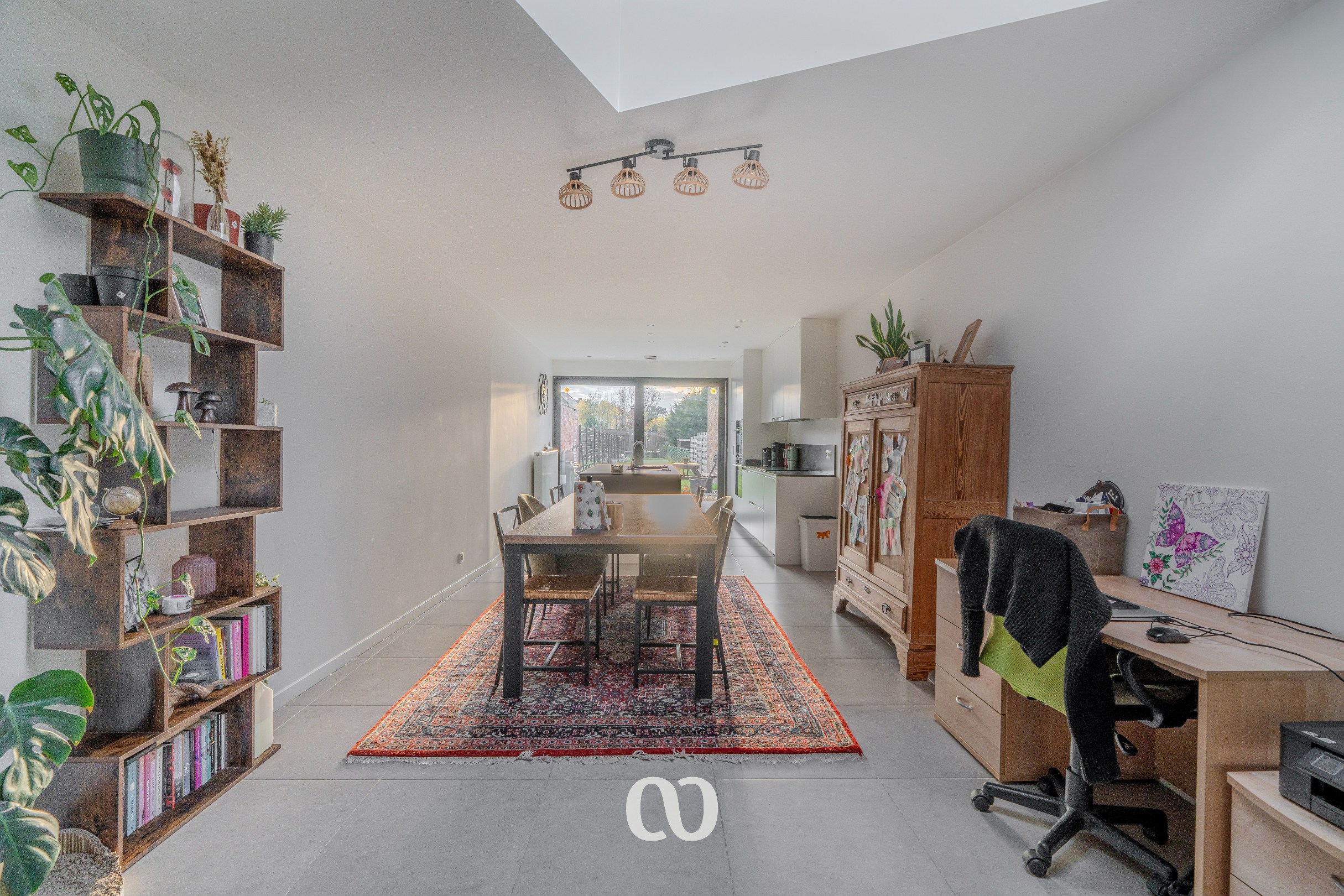 Volledig gerenoveerde woning met 3slpk en mooie tuin - foto 5