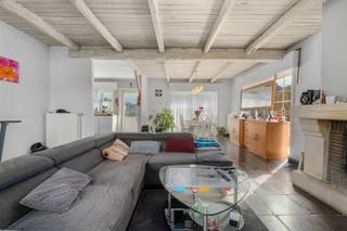 Deze charmante woning in het hart van Maldegem is gelegen op een aardig perceel van ruim 1.200m². Dankzij deze royale en zuidgerichte tuin, die...