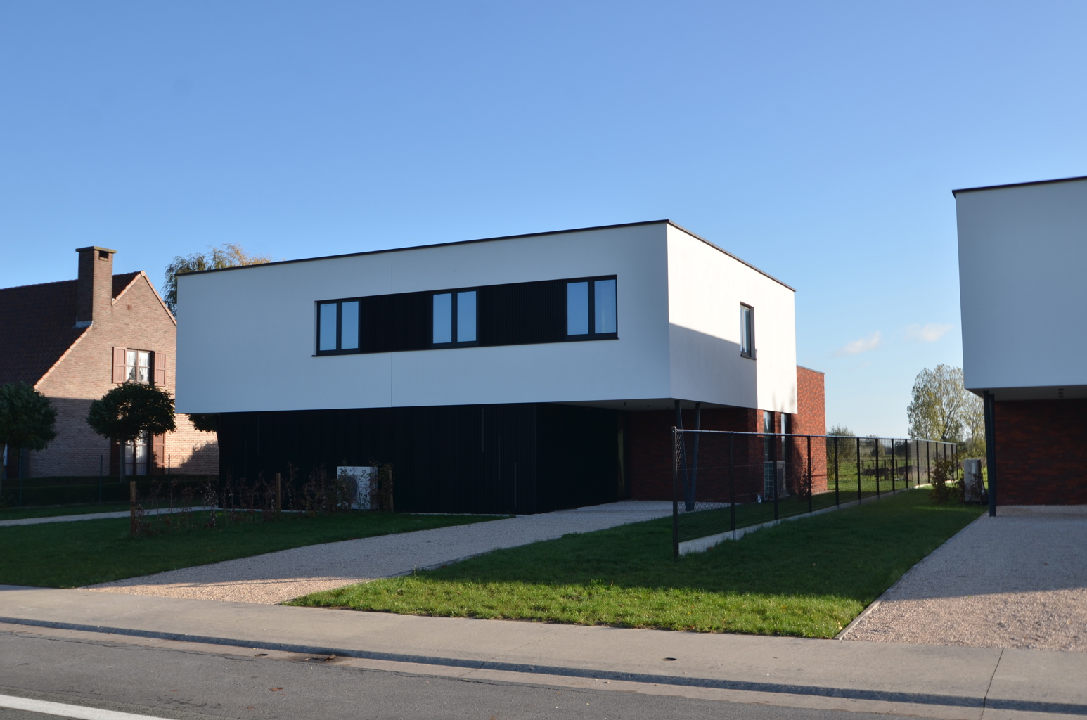 Pasiefhuis: nieuwbouw op de grens van Lokeren en Overmere.  - foto 2