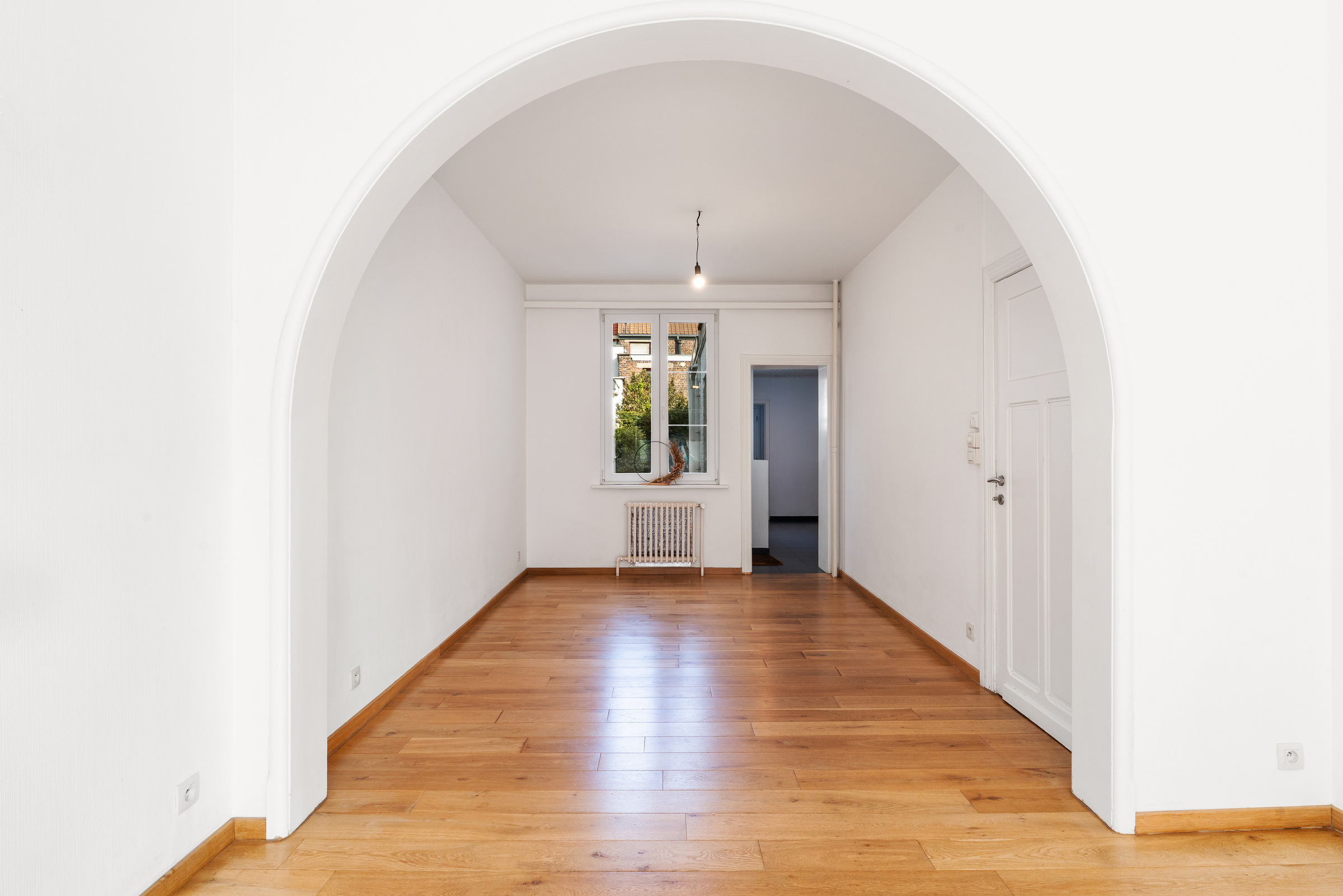 Ruime woning met 4 slaapkamers nabij Zuidpark te koop - foto 5