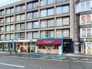 Uitstekend gelegen handelsgelijkvloers met een totale oppervlakte van 78 m² in Wenduine, momenteel uitgebaat als restaurant.Het pand is verhuurd op...