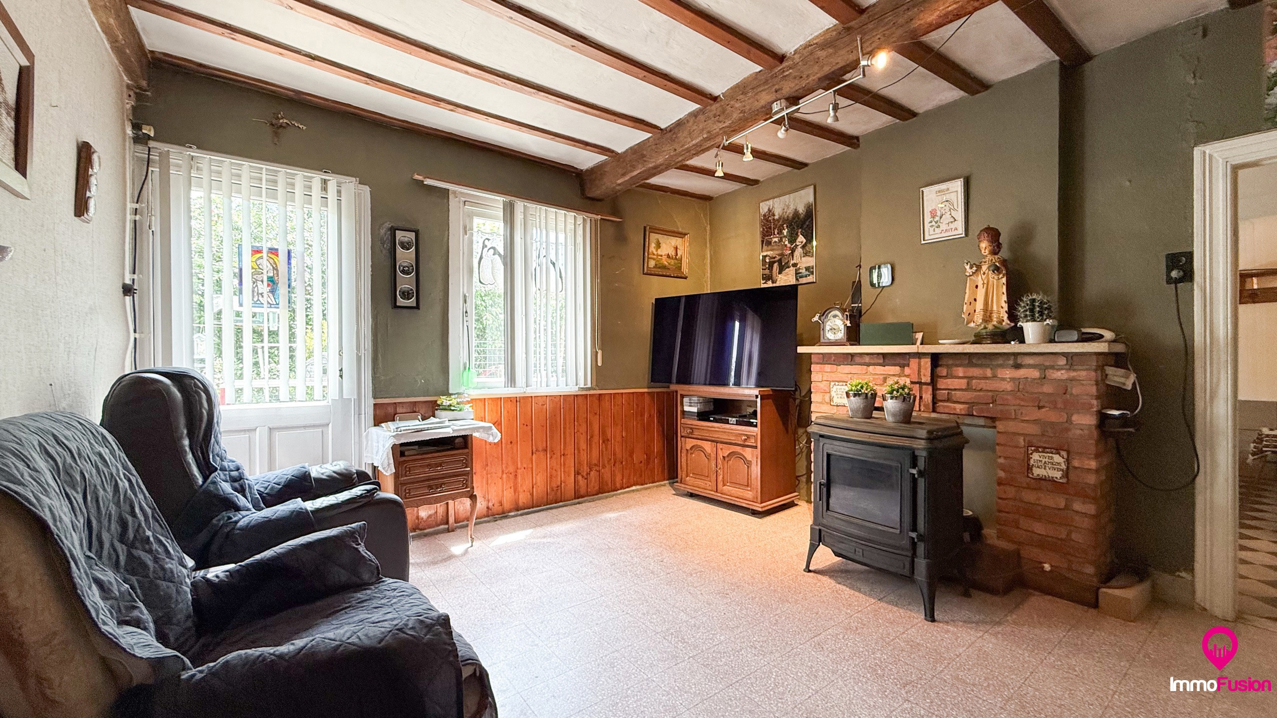Charmante woning met 2 slpks op prachtig perceel van 68 are! - foto 4