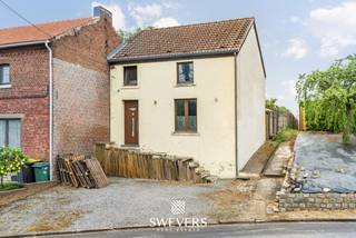 Voor meer info en foto’s, surf naar www.swevers.be – Deze op te frisse woning aan Bergstraat 23 in Landen biedt een mooie kans voor wie een...