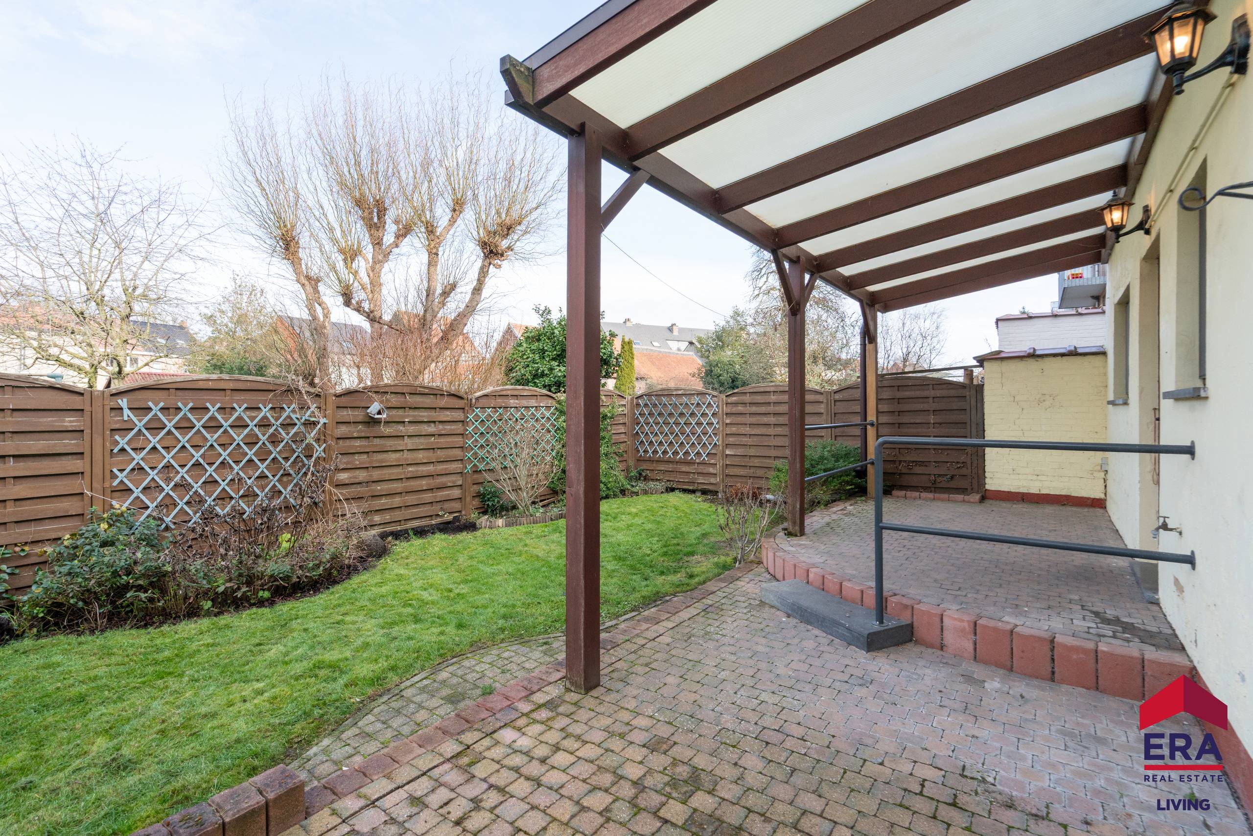 Centraal gelegen stadswoning met tuin in Aalst - foto 1