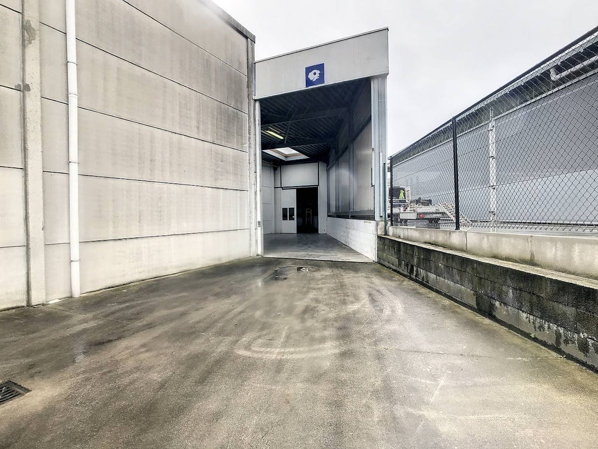 Magazijn te huur van ca. 200 m² in Kuurne - foto 2