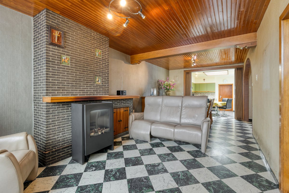 Maison à vendre à Woesten avec 3 chambres, garage et jardin - photo 4