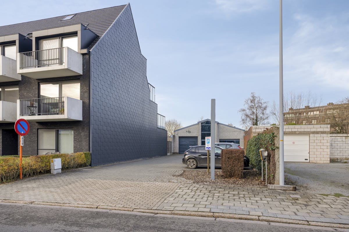 Bedrijfsgebouw (ca. 375 m²) te huur in Aalter - foto 2