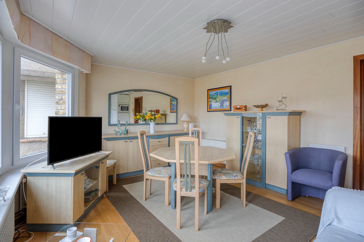 Instapklaar en stijlvol gemeubeld appartement op topligging in De Panne. - foto 4