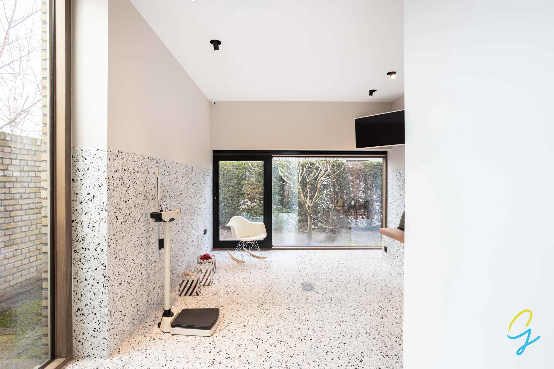 Veelzijdig gebouw en appartement te koop te Berlare - foto 2