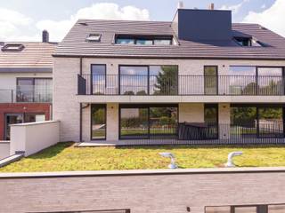 <strong>!! KOM LANGS OP DE OPENDEURDAG OP 27 SEPTEMBER 2026 TUSSEN 10u30 en 12u30 OP DE WERF EN GENIET VAN SPECIALE HERFSTCONDITIES!!<br /><br />Oplevering voorzien begin november 2026 – aankoop mogelijk aan 6% BTW op de constructiewaarde!</strong><br /><br />🏡 Wonen in het hart van Meise, met comfort voor de toekomst!<br /><br />De residentie omvat slechts 8 ruime appartementen en combineert een tijdloze architectuur met het meest moderne wooncomfort. Dankzij het BEN-label geniet u van een bijzonder energiezuinige woning, lage verbruikskosten én een toekomstgerichte investering.<br /><br />Extra comfort wordt voorzien met ondergrondse autostaanplaatsen, ruime private kelders en een lift die alle verdiepingen vlot bereikbaar maakt.<br /><br />✨ Modern wonen, energiezuinig investeren en genieten van een uitstekende ligging in Meise!<br /><br />Contacteer Domus Vastgoed voor meer informatie. Wij nemen graag samen met u de plannen en het lastenboek in detail door.<br /><br />Oplevering voorzien begin november 2026.<br />*(Visualisaties/foto's werden bewerkt met AI.)