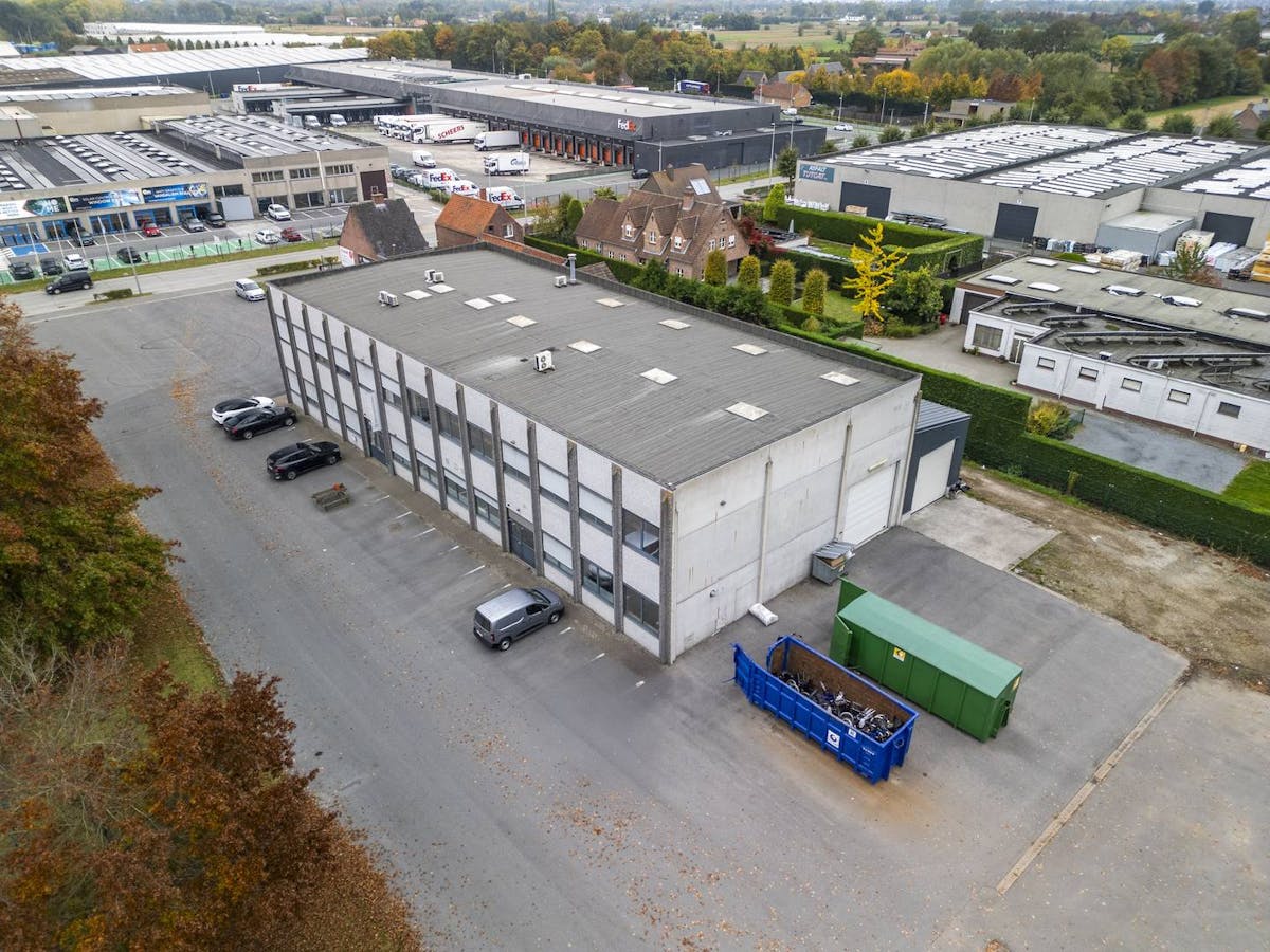 Magazijn met kantoor te huur in Zulte - foto 2