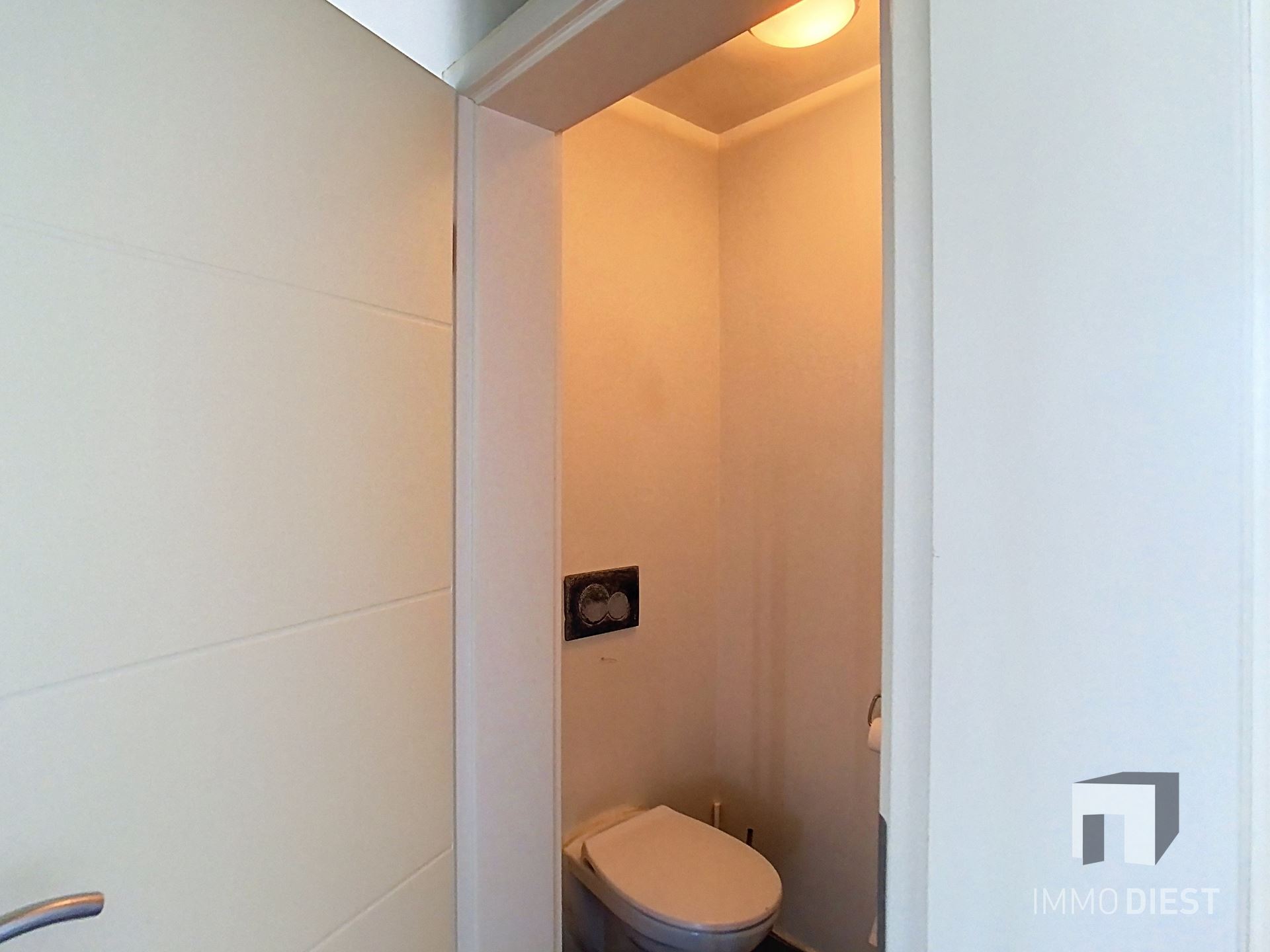 Ruime lichtrijke duplex nabij centrum Halen met staanplaats! - foto 5