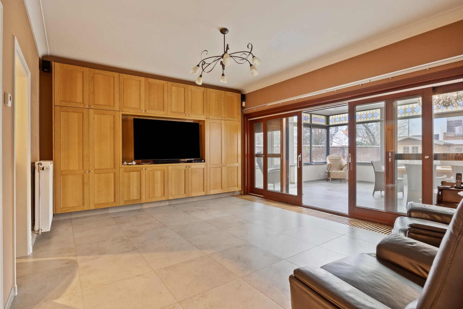 Exclusieve Villa pal in het centrum van Sint-Truiden - foto 3