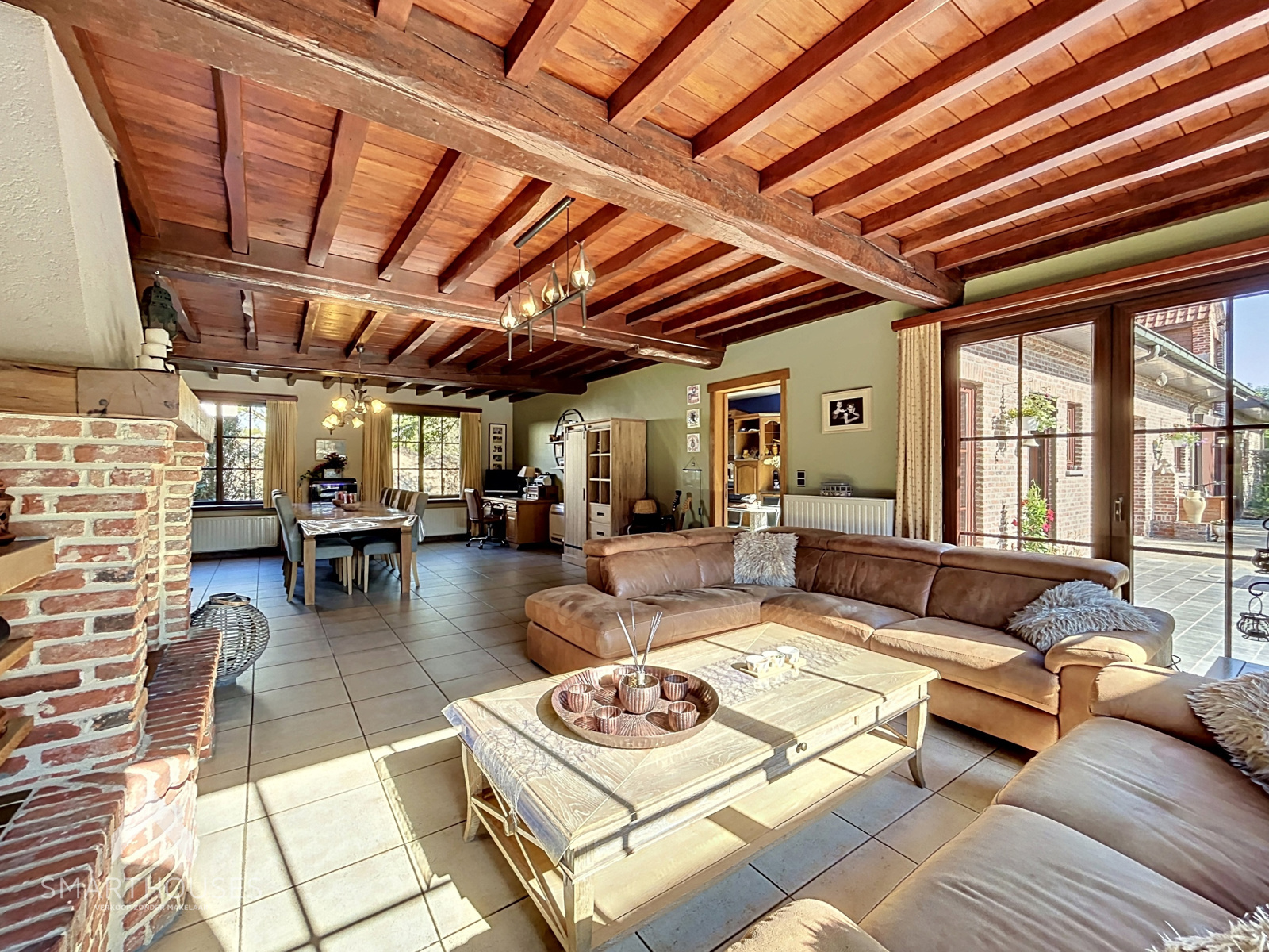 Maison à vendre à Saint-Nicolas avec 6 chambres - photo 3