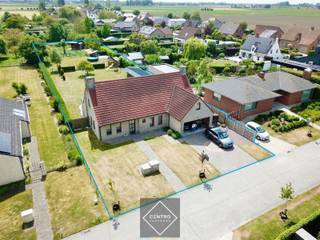 Op zoek naar rust, ruimte en kwaliteit?Deze ruime en energiezuinige villa in de landelijke Vagevuurwijk van (Zuienkerke) biedt het allemaal.Perfect...