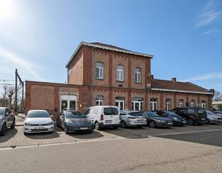 Karaktervol boutique restaurant in historisch stationsgebouw Olen.Bent u op zoek naar een horecalocatie met een uniek verhaal? In het...