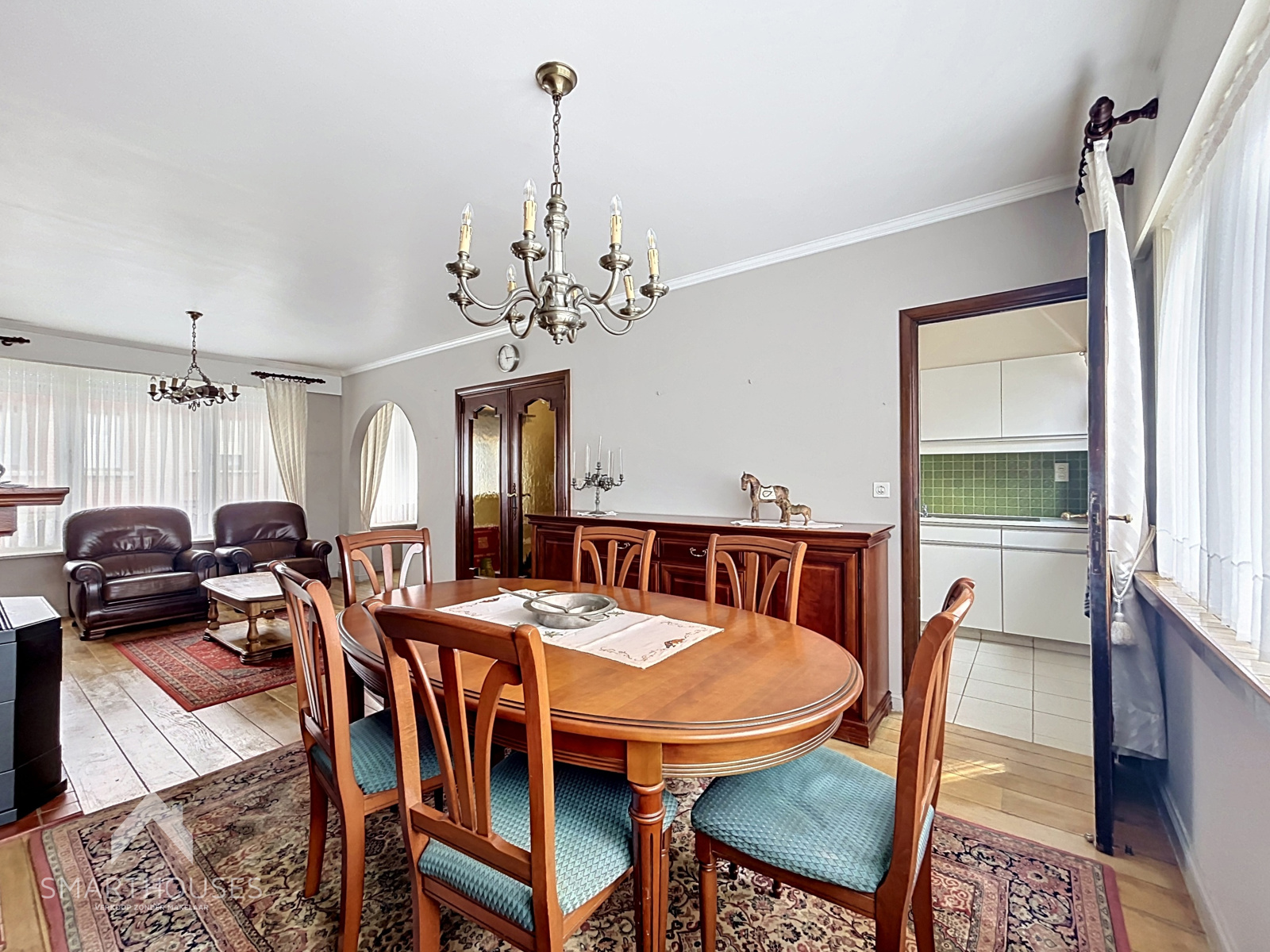 Mooi gelegen woning met 3 slaapkamers en garage. - foto 5