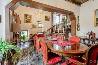 We Invest Sud-Luxembourg stelt u deze uitzonderlijke woning voor, gelegen in Turpange (Messancy), een voormalig geklasseerde molen.Het gebouw werd in...