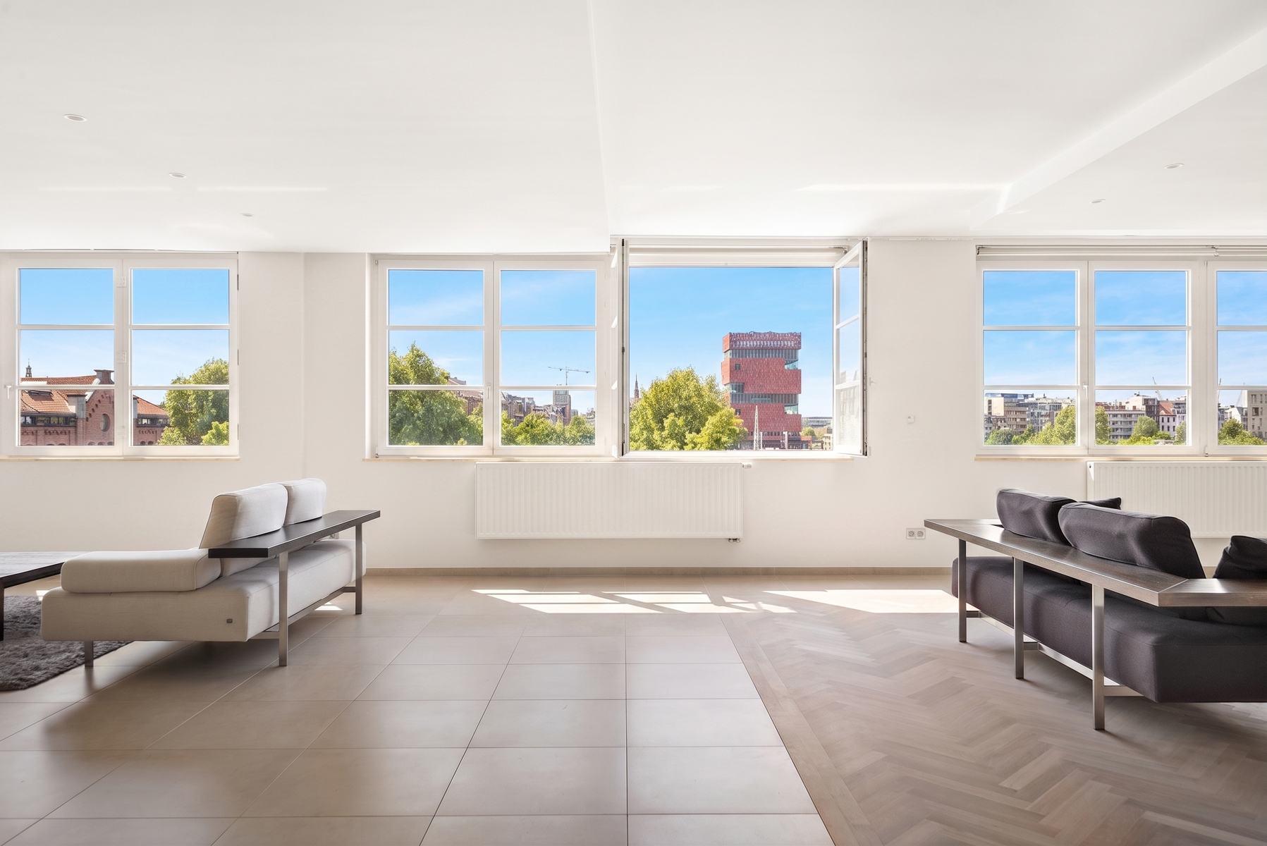 Apartment for sale in Antwerp with 4 bedrooms - photo 4