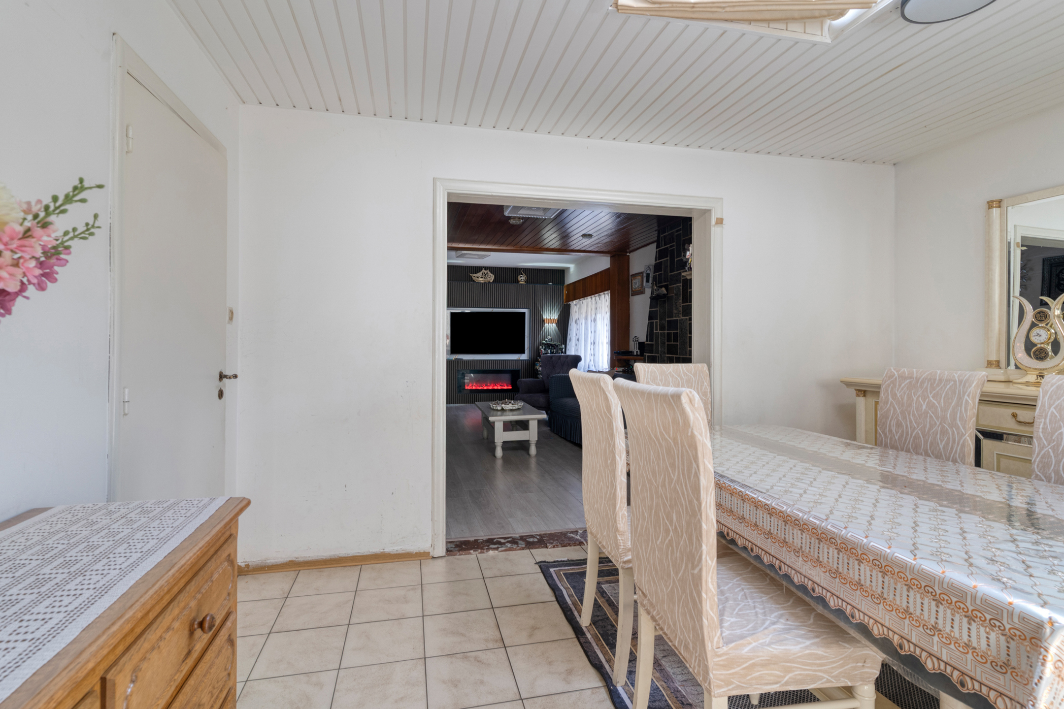 Woning met diepe tuin op 869 m². - foto 5