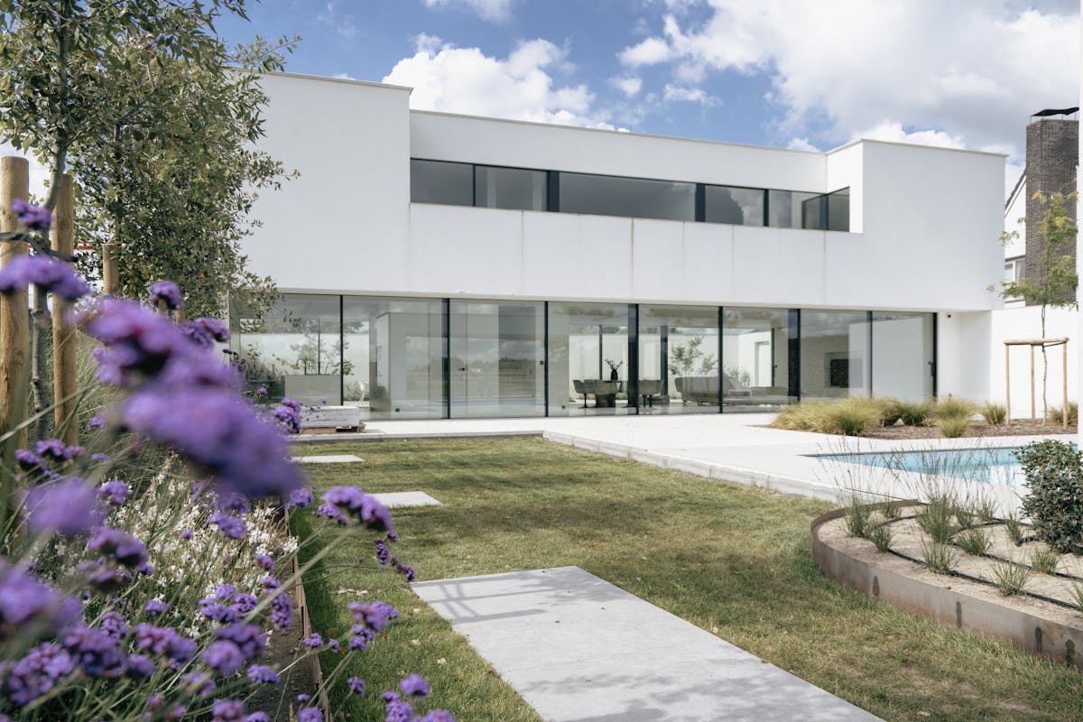 Hypermoderne strakke villa met zwembad nabij Roeselare - foto 2