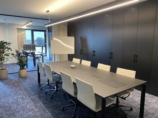 Het pand kent een prachtig ontwerp en is kwalitatief afgewerkt met hoogwaardige materialen. Het geheel heeft een stijlvolle uitstraling en is...