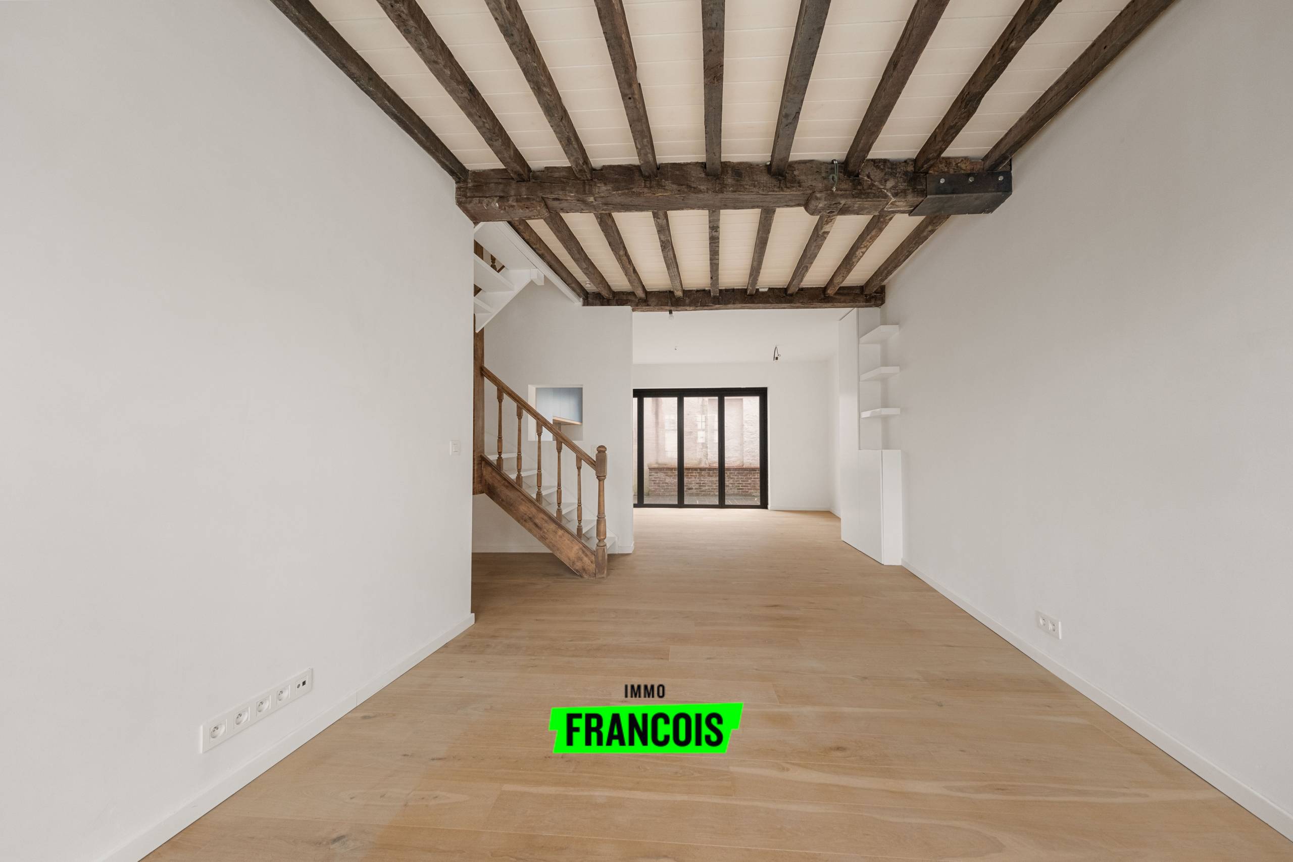 Gerenoveerde trapgevelwoning aan Sint-Annarei te Brugge - foto 3