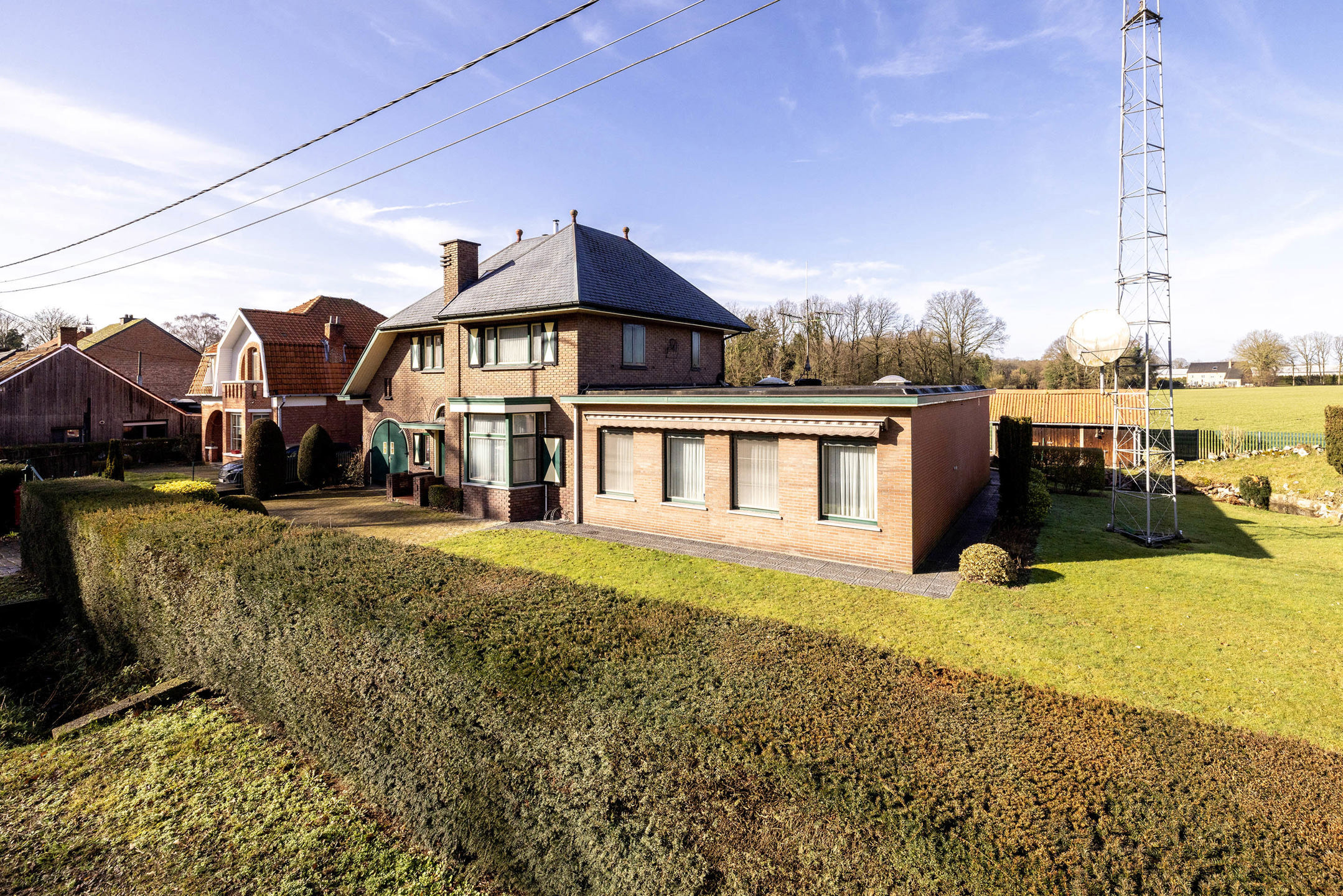 Karaktervolle woning op perceel 1.086 m² met vrij zicht! - foto 2