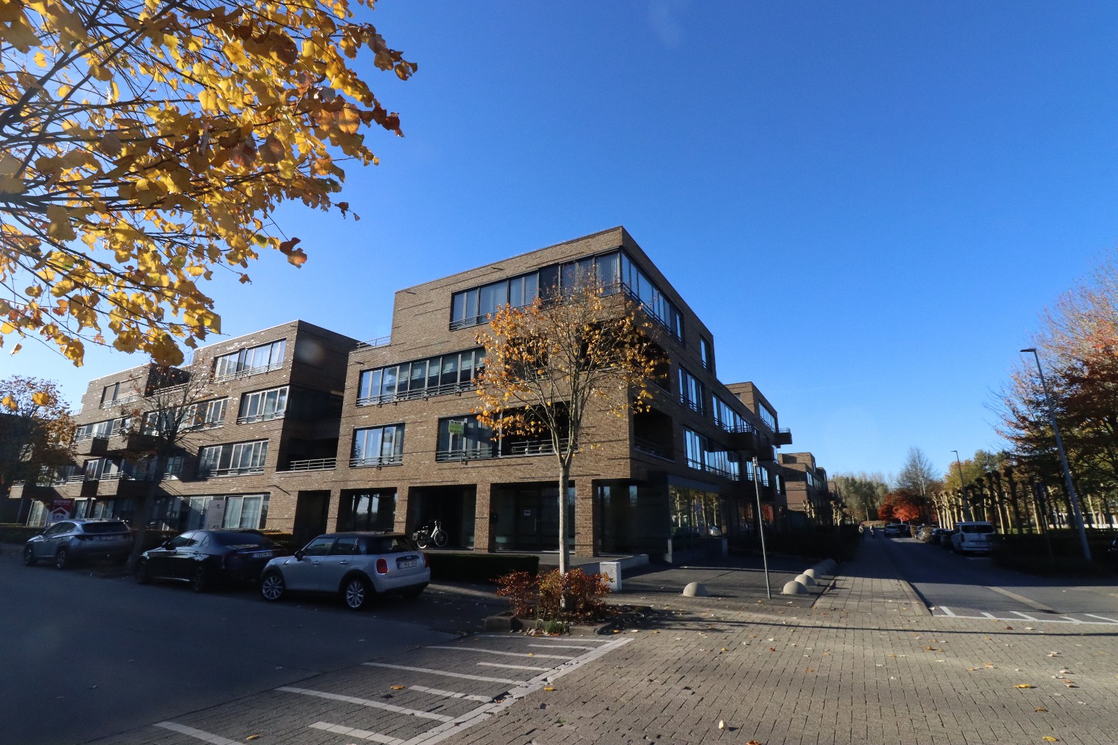 Luxueus appartement met drie slaapkamers en ruim terras op “De Zaat” in Temse - foto 2