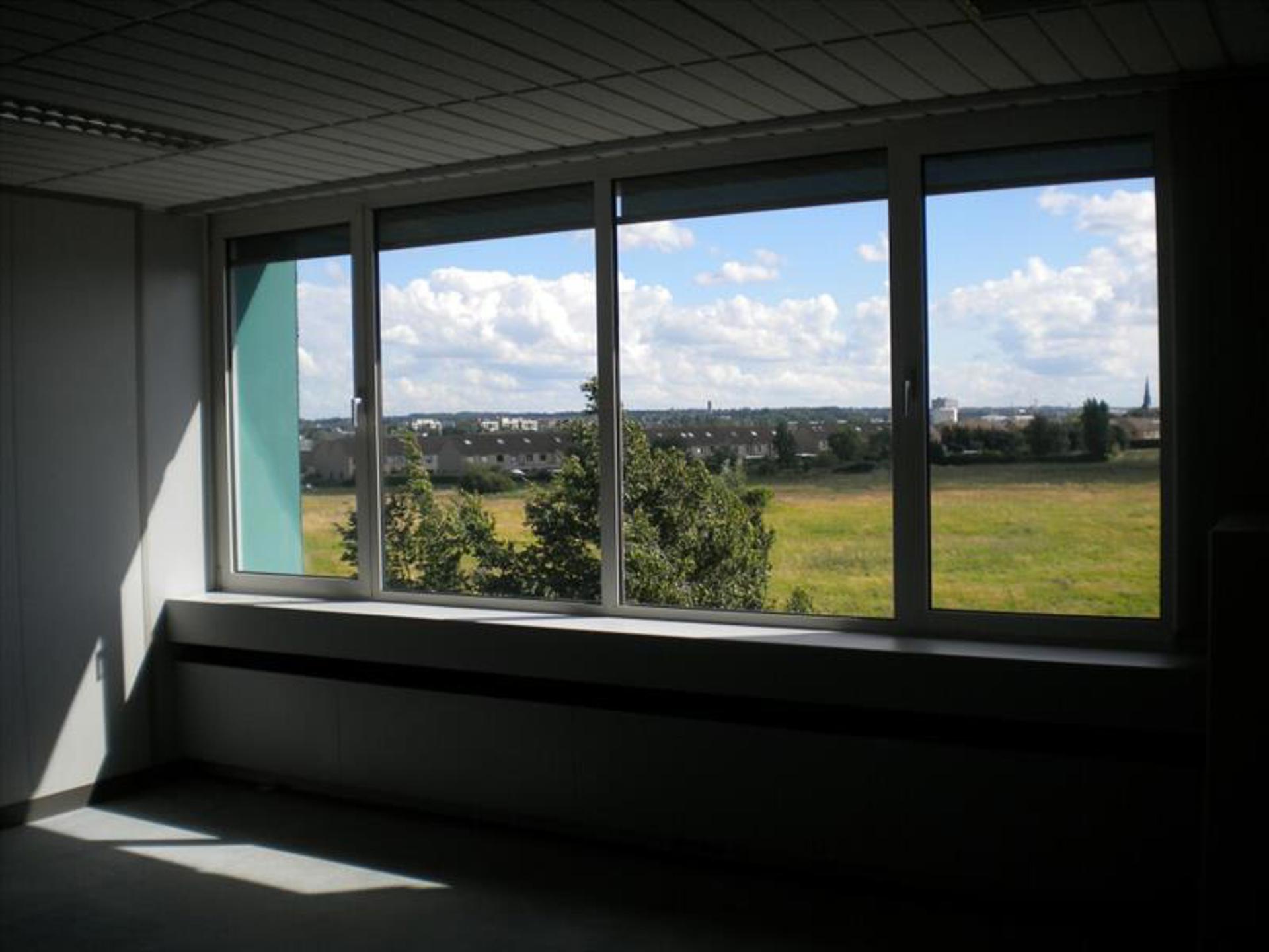 Commercial for rent in Zaventem - photo 4