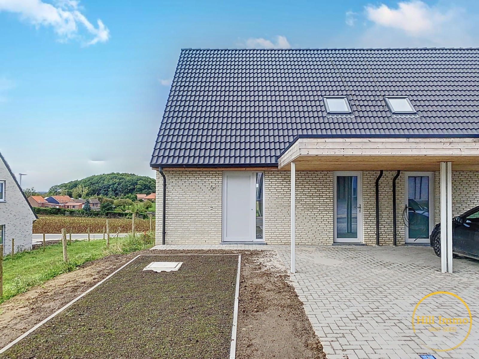 Nieuwbouwwoning te Wijtschate met prachtig zicht over Vlaamse velden - foto 1