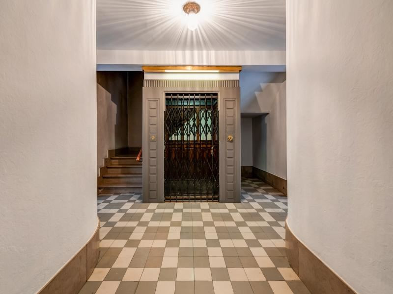 Energiezuinig (EPC B) en hoogwaardig gerenoveerd art-decoappartement met 2 slaapkamers, terras en gelijkvloerse polyvalente ruimte op absolute toplocatie aan ’t Groen Kwartier - foto 5