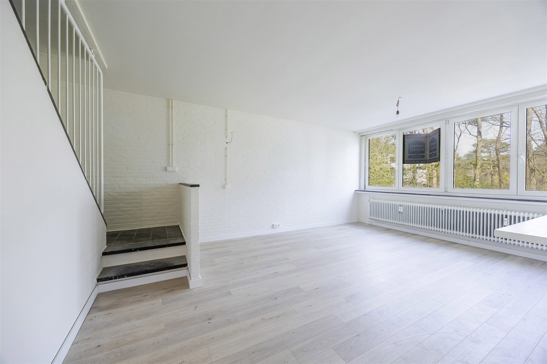 Gerenoveerd duplexappartement met 2 slaapkamers - foto 3