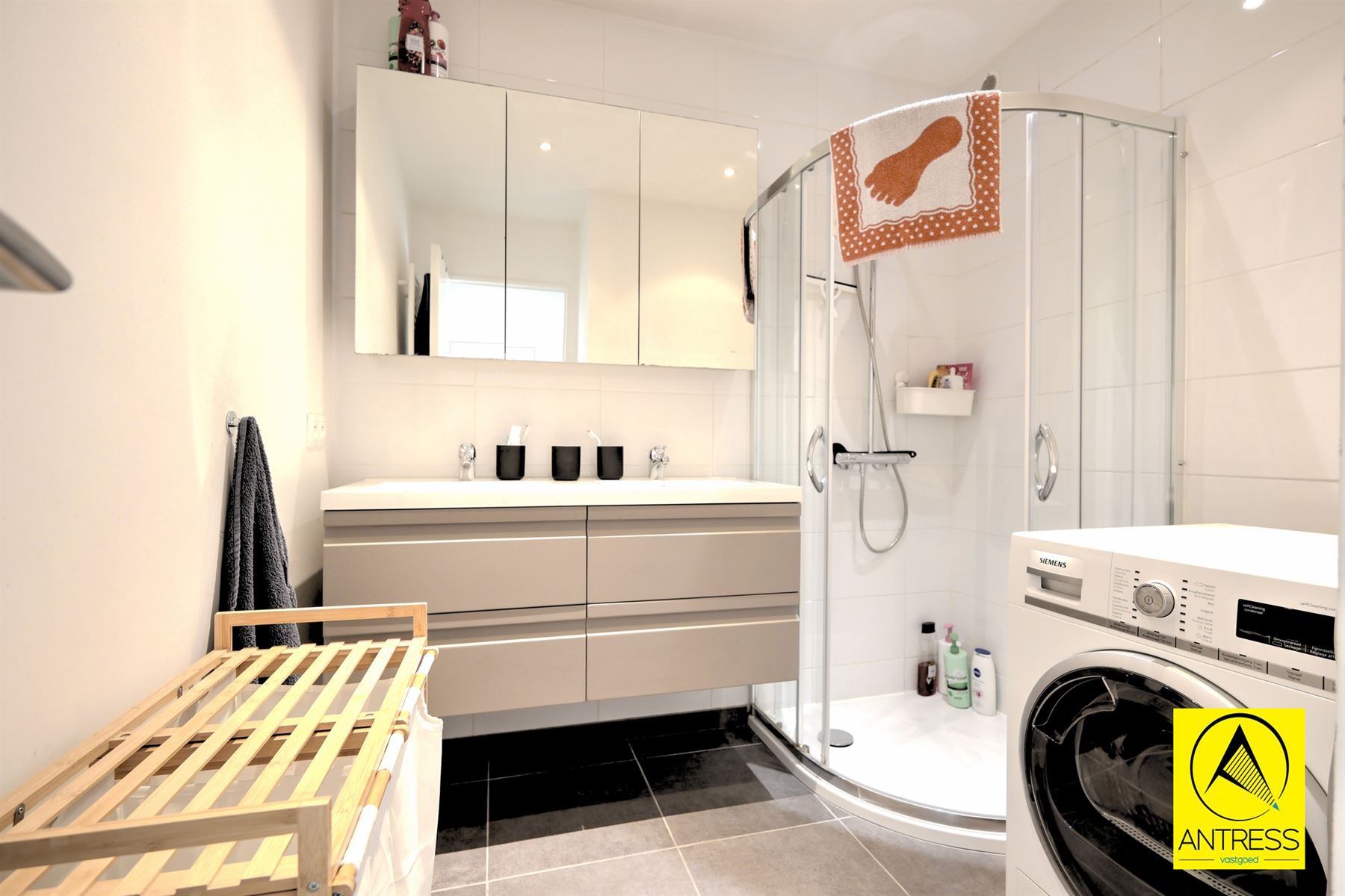 Apartment for rent in Edegem with 2 bedrooms - photo 5